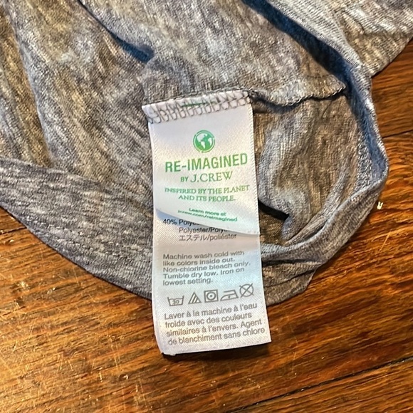 J.Crew Crewcuts Kid’s Gray Graphic T-Shirt Size 6-7 - Picture 5 of 6